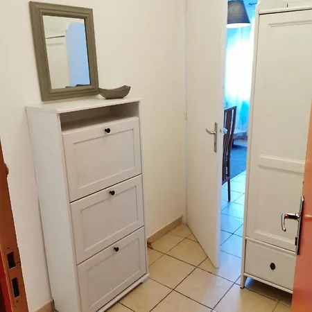 2 Etoiles Renove Proche Des Thermes Apartament