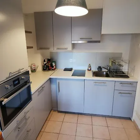 Apartament 2 Etoiles Renove Proche Des Thermes