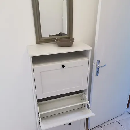 Daire 2 Etoiles Renove Proche Des Thermes *