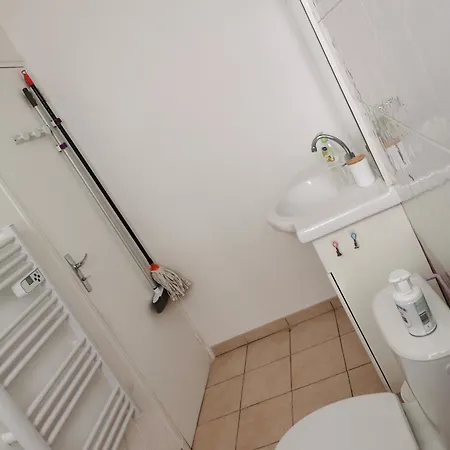 Daire 2 Etoiles Renove Proche Des Thermes Lamalou-les-Bains